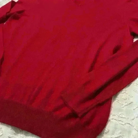 Joseph Abboud 100% Extra Fine Merino Wool V-Neck Red Sweater Men’s Size Medium - Picture 5 of 11